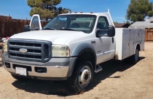 2006 FORD F-450 XL SUPER DUTY UTILITY - Image 3